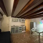 Lovely Ovosodo Apartaments #2 VE-Rialto
